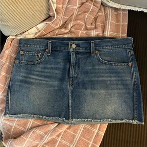 Levi's Dark Blue Denim Frayed-Hem Mini Skirt